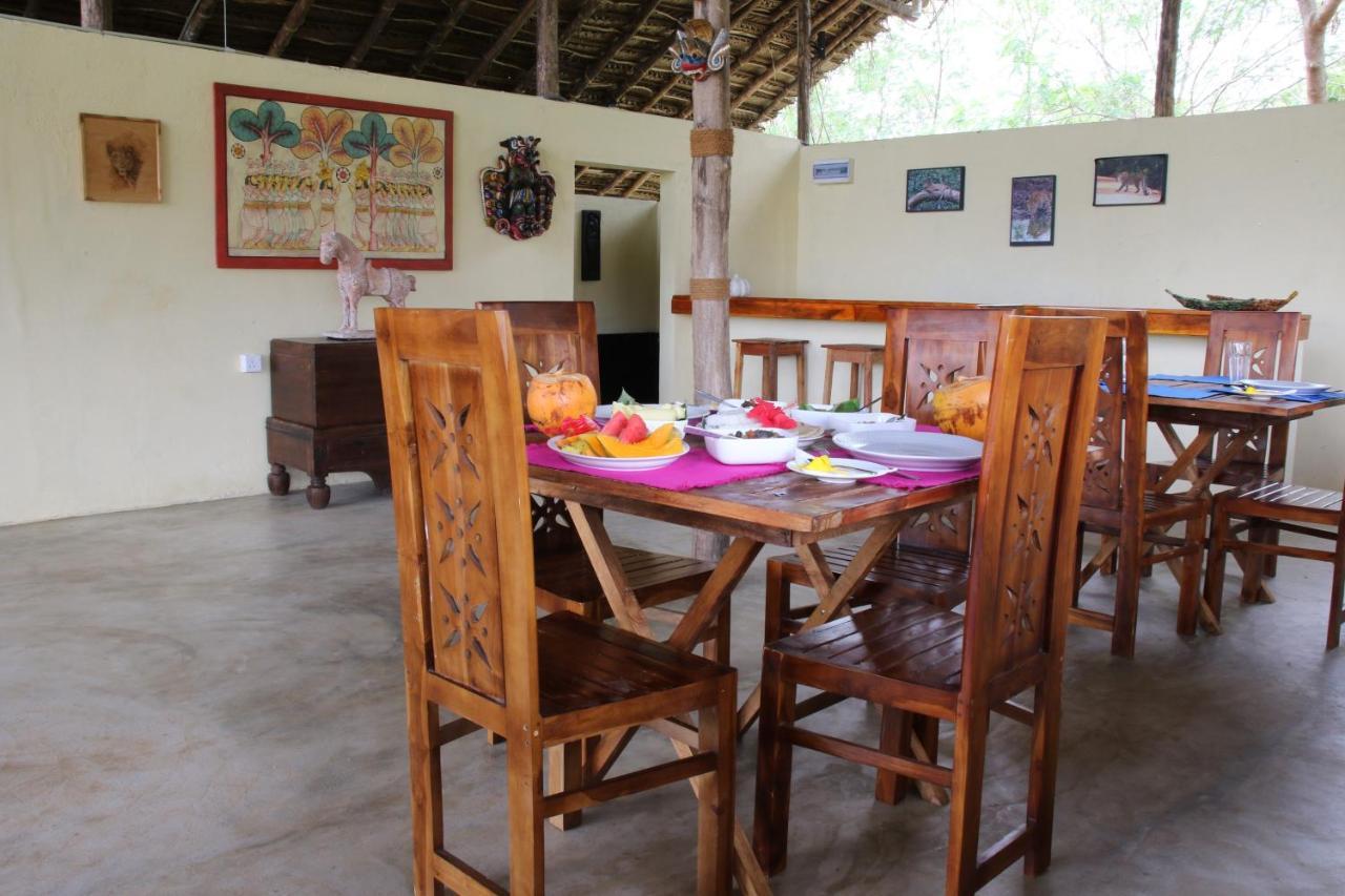 Nirvaan Safari Lodge Wilpattu Buitenkant foto