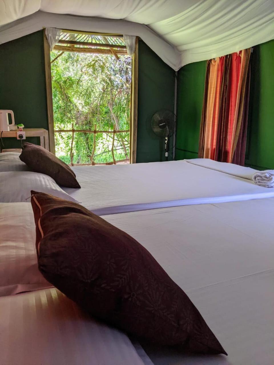 Nirvaan Safari Lodge Wilpattu Buitenkant foto